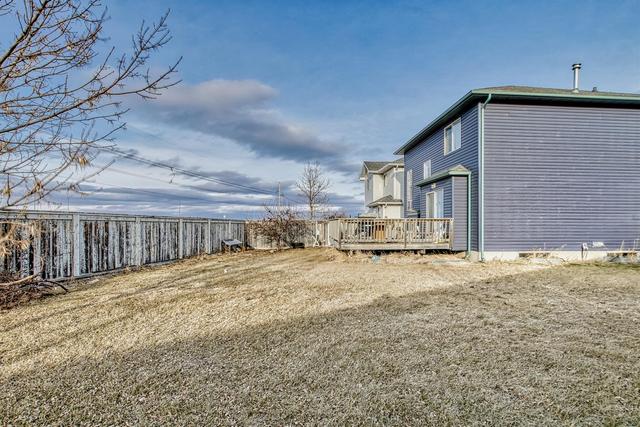 92 San Diego Green Ne, House detached with 3 bedrooms, 2 bathrooms and 4 parking in Calgary AB | Image 17
