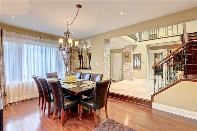1667 Valentine Gdns, House detached with 4 bedrooms, 5 bathrooms and 6 parking in Mississauga ON | Image 6