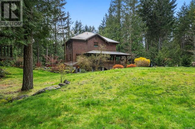 1698 Wooden Rd, House detached with 3 bedrooms, 3 bathrooms and 4 parking in Cowichan Valley B BC | Image 37