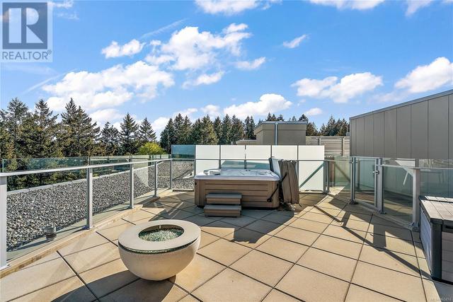 804 - 5388 Hill Rise Terr, Condo with 2 bedrooms, 2 bathrooms and 2 parking in Saanich BC | Image 46
