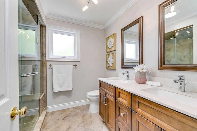 2113 Laurelwood Dr, House detached with 4 bedrooms, 4 bathrooms and 4 parking in Oakville ON | Image 21