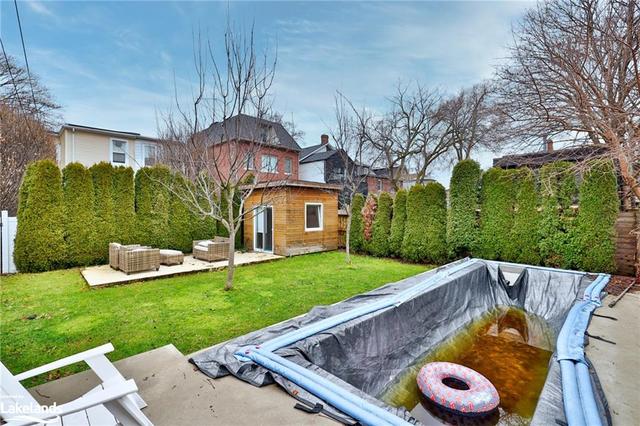 40 Ellerbeck Street, House detached with 3 bedrooms, 2 bathrooms and 3 parking in Toronto ON | Image 46