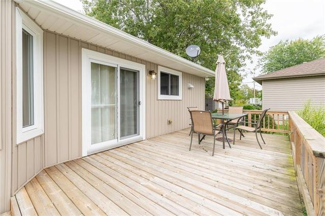 2586 Lakeshore Road, House detached with 2 bedrooms, 1 bathrooms and 4 parking in Haldimand County ON | Image 28