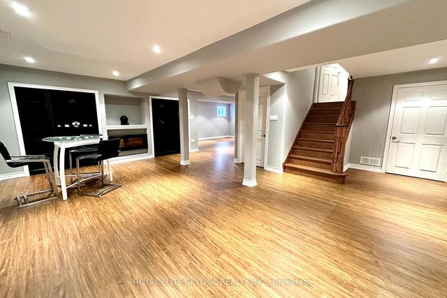 144 Manhattan Dr, House detached with 4 bedrooms, 4 bathrooms and 5 parking in Markham ON | Image 24