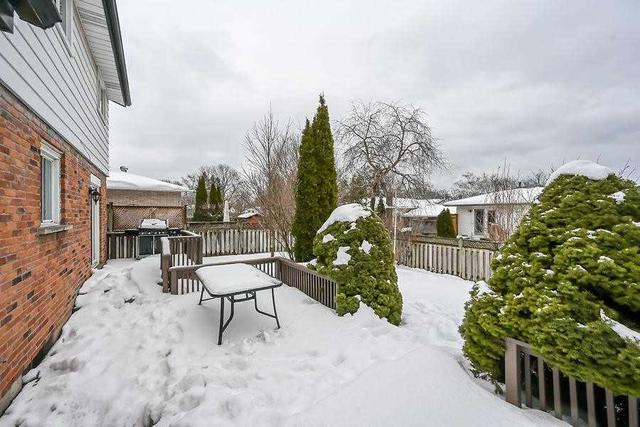 532 Richardson Crt, House detached with 4 bedrooms, 2 bathrooms and 3 parking in Burlington ON | Image 19