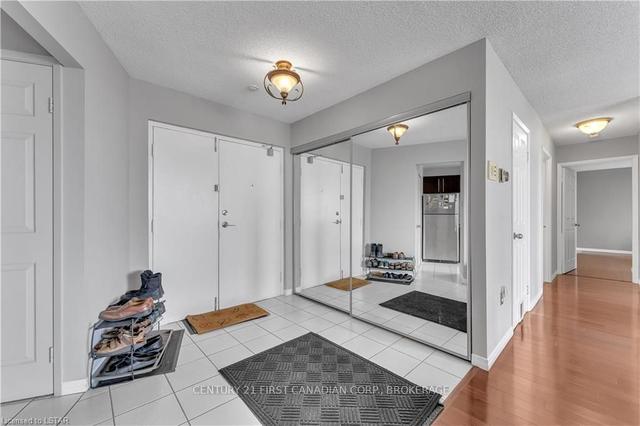 603 - 500 Talbot St, Townhouse with 2 bedrooms, 2 bathrooms and 1 parking in London ON | Image 2