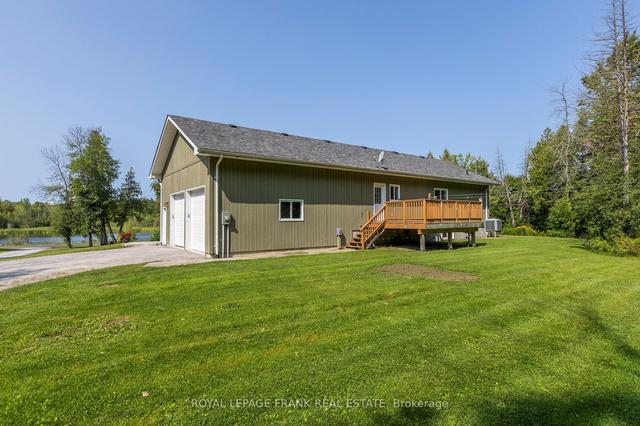 4267 County Rd 32, House detached with 2 bedrooms, 3 bathrooms and 7 parking in Douro Dummer ON | Image 14