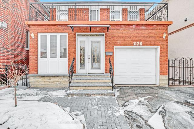 1128 Glengrove Ave W, House detached with 3 bedrooms, 4 bathrooms and 3 parking in Toronto ON | Image 29