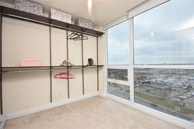 1003 - 1055 Southdown Rd, Condo with 2 bedrooms, 2 bathrooms and 1 parking in Mississauga ON | Image 14