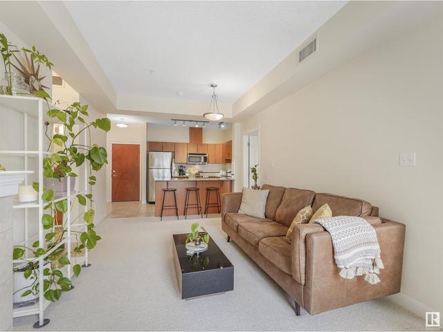 409 - 10333 112 St Nw, Condo with 2 bedrooms, 2 bathrooms and 2 parking in Edmonton AB | Image 8