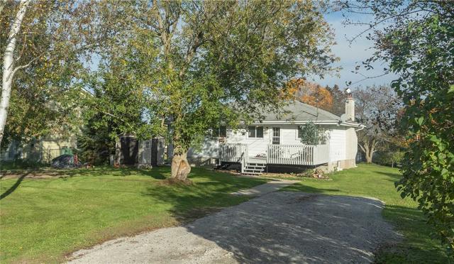 134 Southview Dr, House detached with 3 bedrooms, 1 bathrooms and 6 parking in Kawartha Lakes ON | Image 33