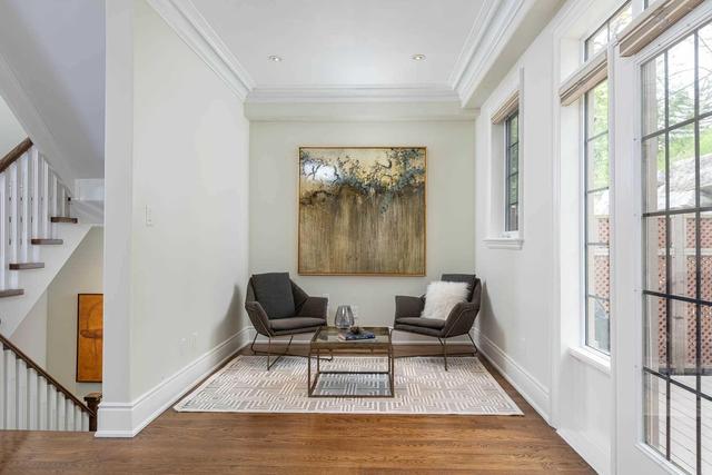 24B Corinth Gdns, House semidetached with 3 bedrooms, 4 bathrooms and 2 parking in Toronto ON | Image 9