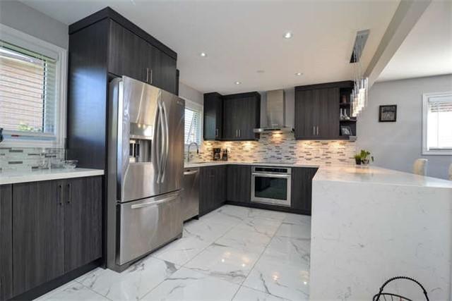 363 Michelle Row, House detached with 3 bedrooms, 4 bathrooms and 2 parking in Mississauga ON | Image 7