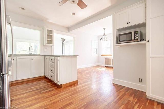 41 Regent St, House detached with 2 bedrooms, 2 bathrooms and 2 parking in Guelph ON | Image 1