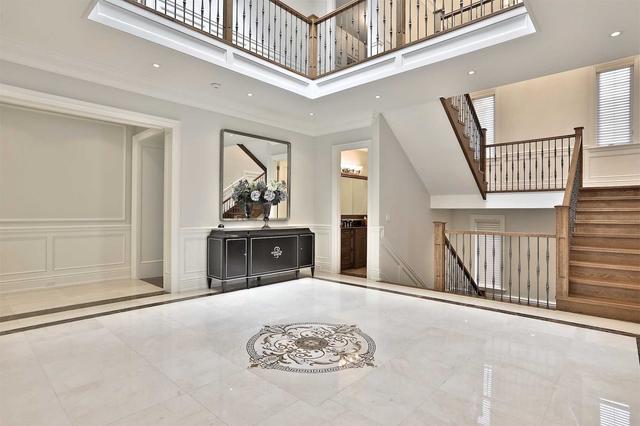 2 Carnwath Cres, House detached with 5 bedrooms, 9 bathrooms and 9 parking in Toronto ON | Image 23