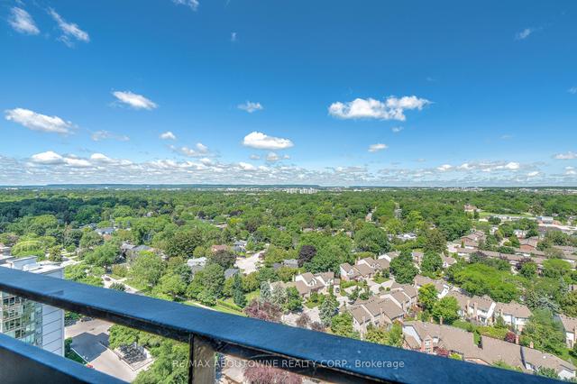 2001 - 5250 Lakeshore Rd W, Condo with 1 bedrooms, 2 bathrooms and 1 parking in Oakville ON | Image 9