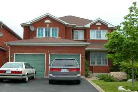 24 Foxtail Cres, House detached with 4 bedrooms, 3 bathrooms and 2 parking in Brampton ON | Image 1
