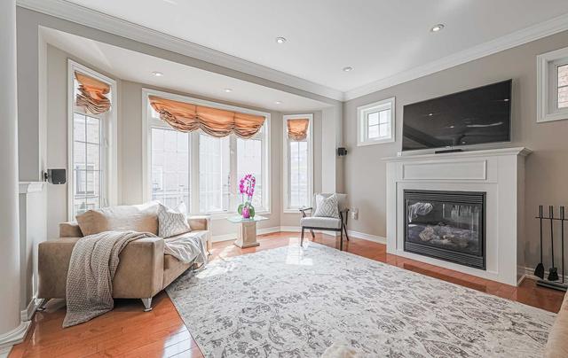 38 Gamla Rd, House detached with 5 bedrooms, 4 bathrooms and 7 parking in Vaughan ON | Image 6