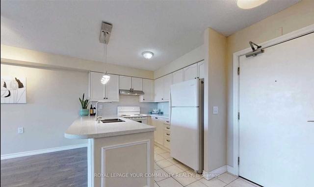 517 - 890 Sheppard Ave W, Condo with 2 bedrooms, 2 bathrooms and 1 parking in Toronto ON | Image 8