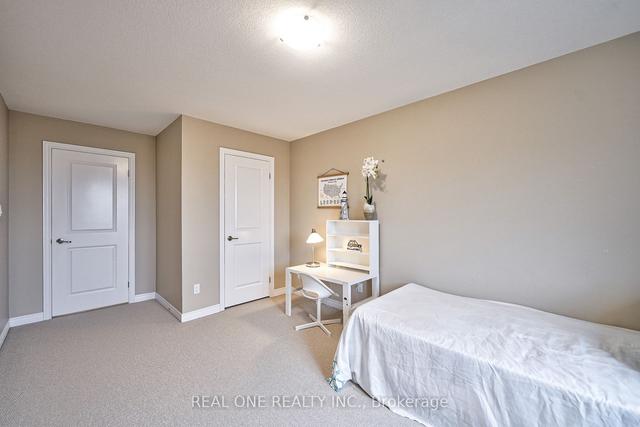 43 Oakhaven Pl, Townhouse with 3 bedrooms, 3 bathrooms and 3.5 parking in Hamilton ON | Image 19