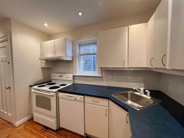 15 Douglas Ave, House semidetached with 3 bedrooms, 2 bathrooms and 0 parking in Toronto ON | Image 14