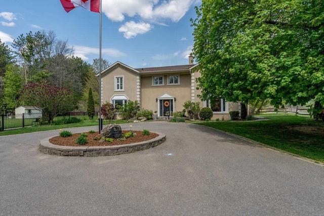 54 Peru Rd, House detached with 4 bedrooms, 3 bathrooms and 13 parking in Milton ON | Image 1
