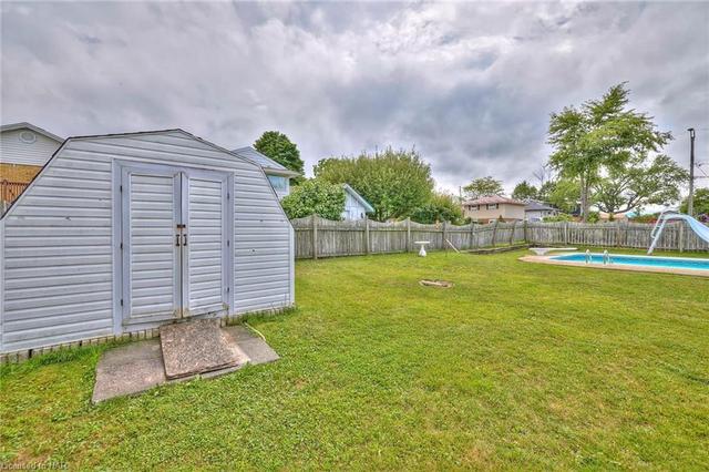 67 Lindbergh Drive, House detached with 3 bedrooms, 1 bathrooms and 7 parking in Fort Erie ON | Image 44