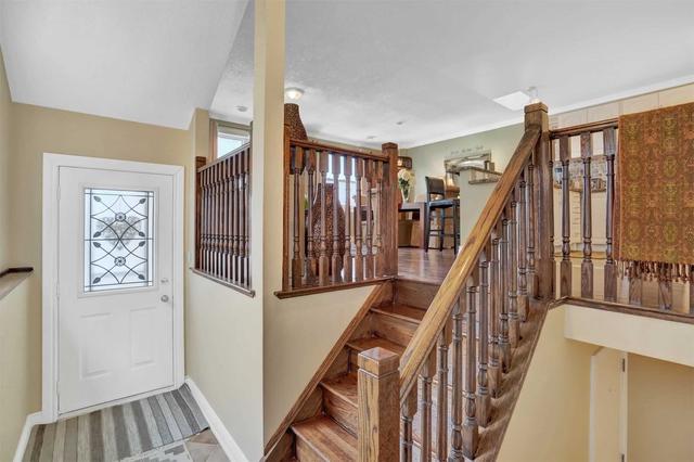 5 Empire Cres, House detached with 3 bedrooms, 2 bathrooms and 6 parking in Clarington ON | Image 26