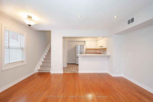49 - 115 Main St S, Townhouse with 2 bedrooms, 1 bathrooms and 1 parking in Newmarket ON | Image 15