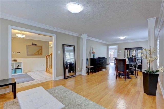 2789 Bushland Cres, House detached with 4 bedrooms, 4 bathrooms and 4 parking in Mississauga ON | Image 5