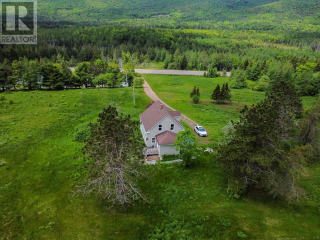 3792 #105 Highway, House detached with 4 bedrooms, 1 bathrooms and null parking in Inverness, Subd. C NS | Image 1