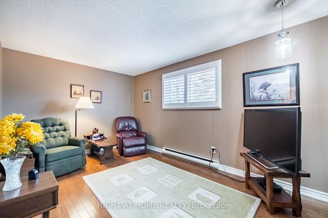 414 Paddington Cres N, House detached with 3 bedrooms, 2 bathrooms and 5 parking in Oshawa ON | Image 10