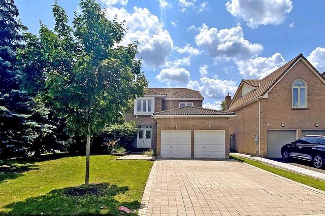1 Ellingwood Crt, House detached with 4 bedrooms, 6 bathrooms and 4 parking in Markham ON | Image 1
