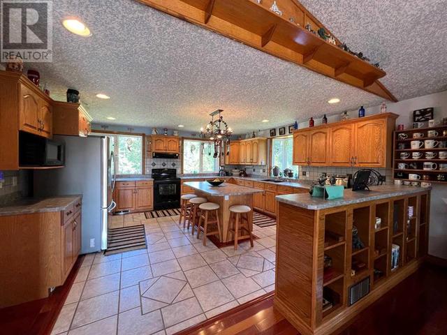 54532 Highway 32, House detached with 3 bedrooms, 2 bathrooms and 10 parking in Yellowhead County AB | Image 47