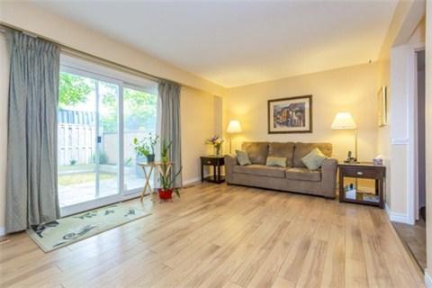 T.H.#8 - 3175 Kirwin Ave, Townhouse with 4 bedrooms, 2 bathrooms and 1 parking in Mississauga ON | Image 3