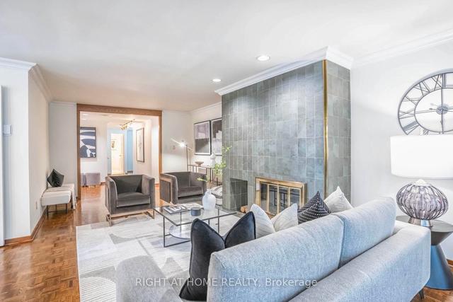 ph 811 - 278 Bloor St E, Condo with 2 bedrooms, 2 bathrooms and 3 parking in Toronto ON | Image 1
