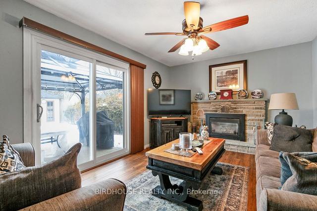 60 Northlin Park Rd, House detached with 4 bedrooms, 3 bathrooms and 4 parking in Kawartha Lakes ON | Image 7