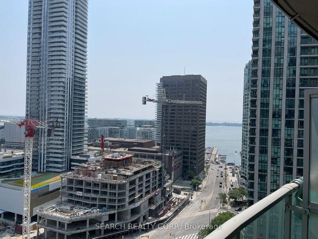 2010 - 18 Yonge St, Condo with 1 bedrooms, 1 bathrooms and 0 parking in Toronto ON | Image 8