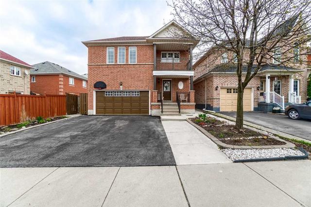 95 Farthingale Cres, House detached with 4 bedrooms, 4 bathrooms and 6 parking in Brampton ON | Image 12