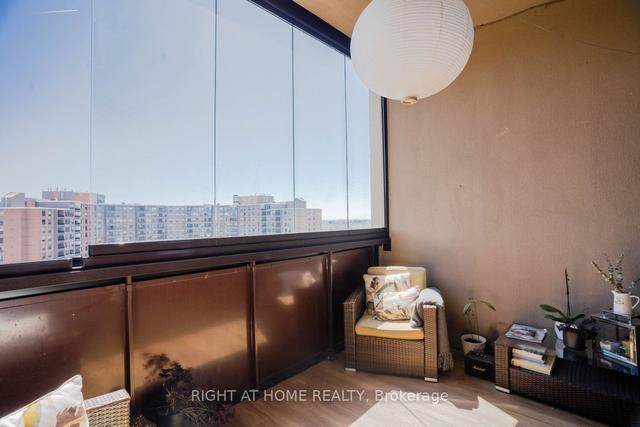 1901 - 714 The West Mall Cres, Condo with 2 bedrooms, 2 bathrooms and 1 parking in Toronto ON | Image 27