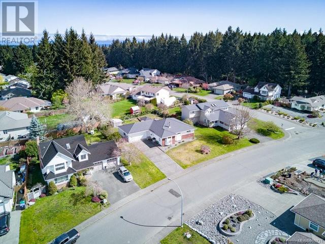 1630 Foxxwood Dr, House detached with 4 bedrooms, 2 bathrooms and 4 parking in Comox BC | Image 54