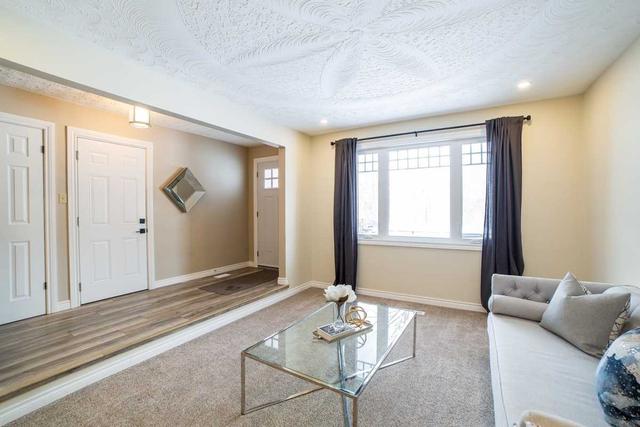 201 Bow Valley Dr, House detached with 3 bedrooms, 2 bathrooms and 3 parking in Hamilton ON | Image 34