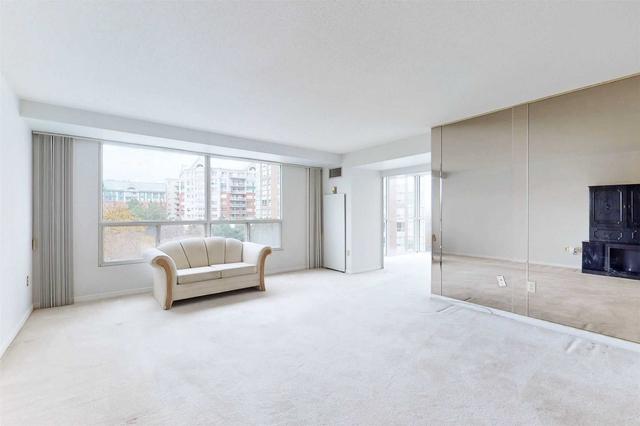 408 - 5 Concorde Pl, Condo with 2 bedrooms, 2 bathrooms and 2 parking in Toronto ON | Image 32