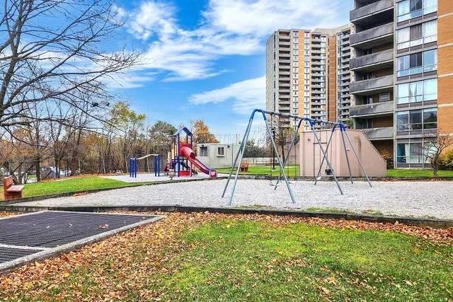 2007 - 10 Martha Eaton Way, Condo with 2 bedrooms, 2 bathrooms and 2 parking in Toronto ON | Image 17