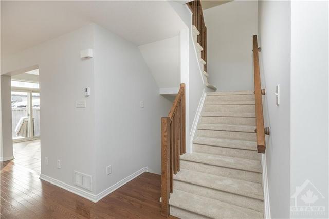 617 Gazebo Street, Townhouse with 3 bedrooms, 3 bathrooms and 3 parking in Ottawa ON | Image 13