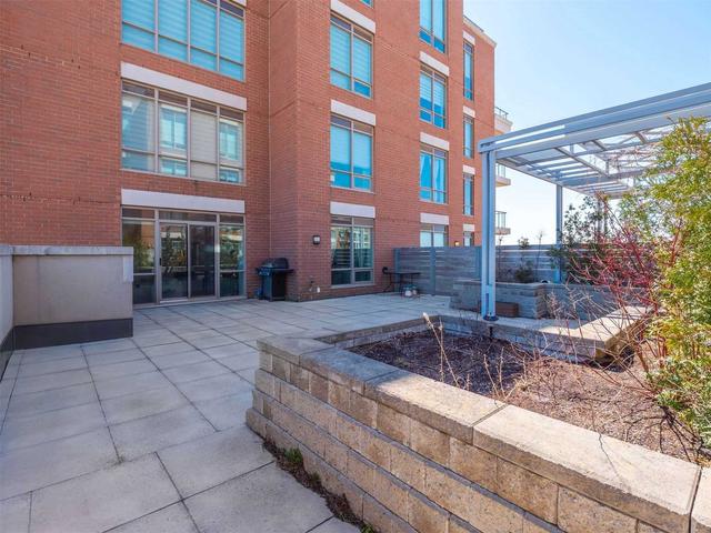 404 - 2470 Prince Michael Dr, Condo with 2 bedrooms, 2 bathrooms and 1 parking in Oakville ON | Image 19