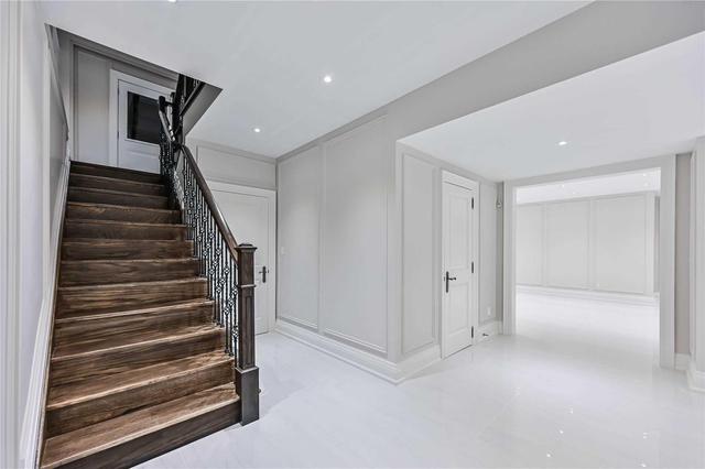 106 Frontenac Ave, House detached with 4 bedrooms, 6 bathrooms and 6 parking in Toronto ON | Image 29