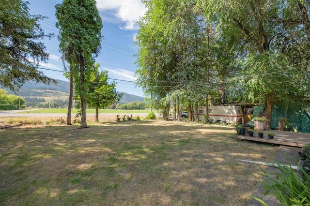 9015 Kalamalka Road, House detached with 2 bedrooms, 1 bathrooms and 5 parking in Coldstream BC | Image 39