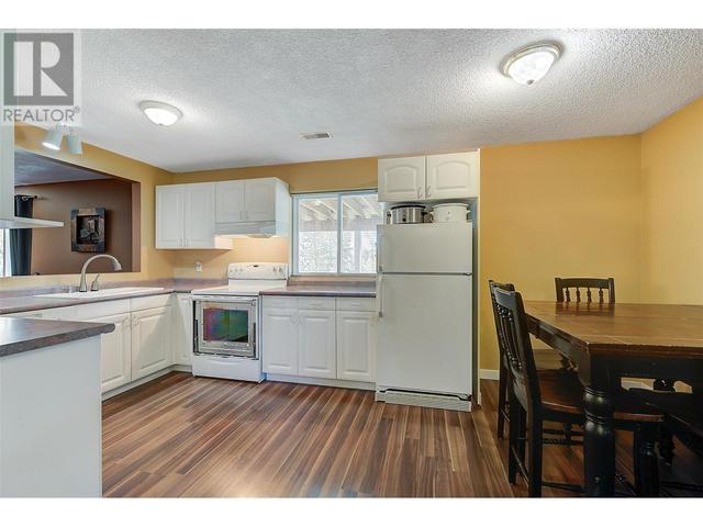 2116 Sunview Drive, House detached with 5 bedrooms, 3 bathrooms and 4 parking in West Kelowna BC | Image 31
