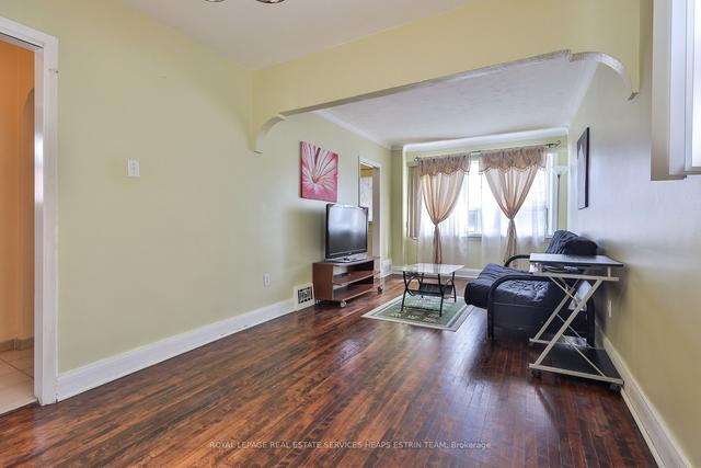 570 Blackthorn Ave, House detached with 2 bedrooms, 2 bathrooms and 3 parking in Toronto ON | Image 34